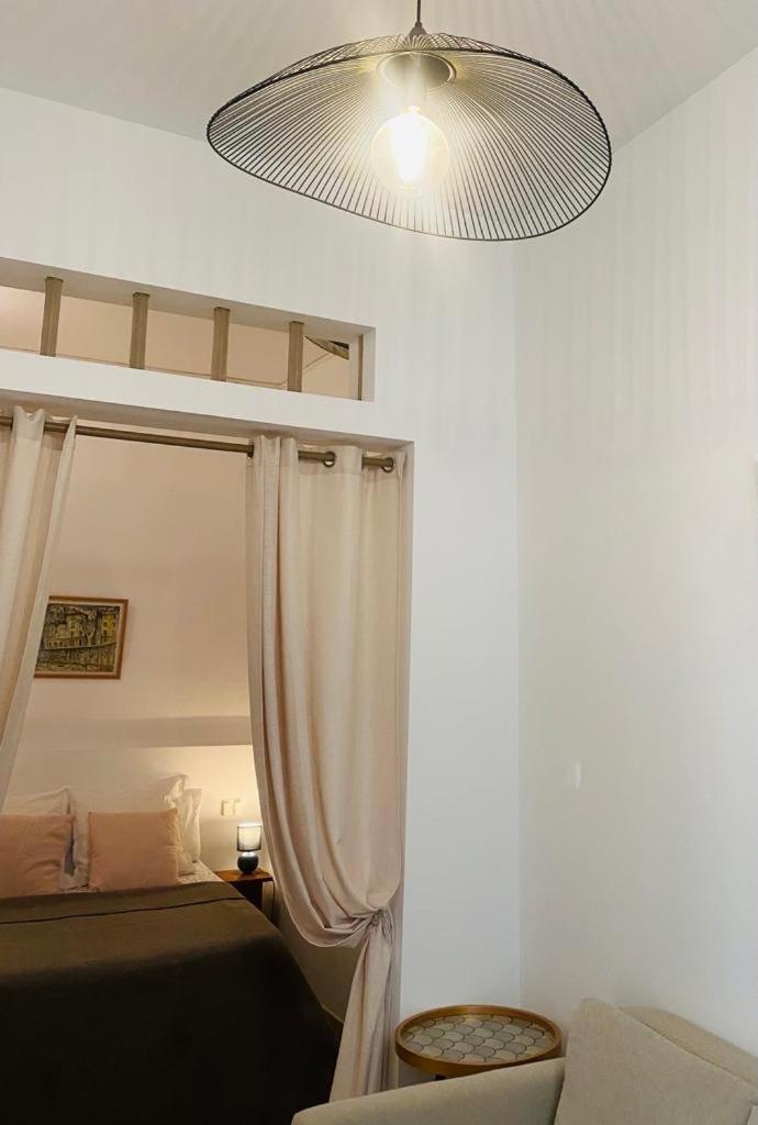 Appartement De Charme Avignone Esterno foto